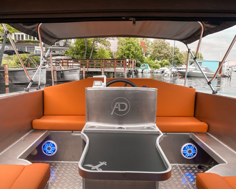 Berlin: Electric Boat Rental for self-driving 2 hrs - Tips for making two hours count
