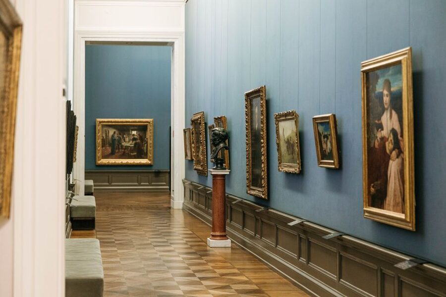Berlin: Entry to Alte Nationalgalerie - See the 19th century change before your eyes