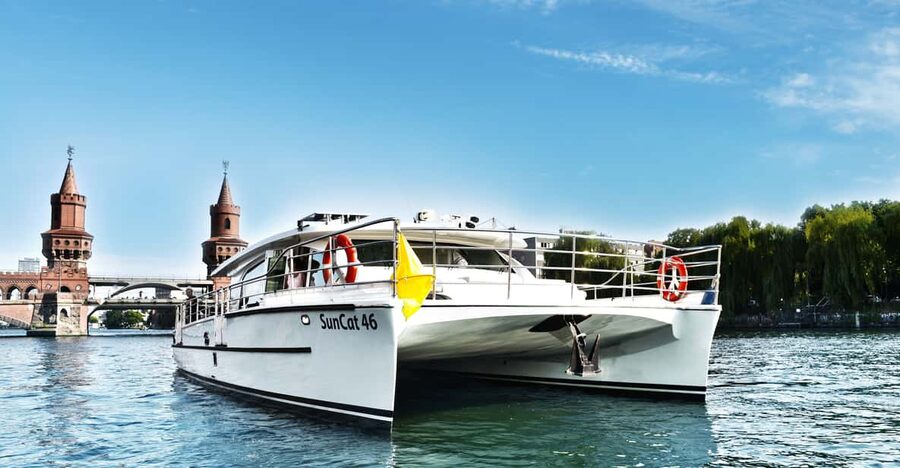 Berlin: Exclusive Boat Tour on a Solar-Powered Catamaran - Why a quiet solar boat changes the Spree experience