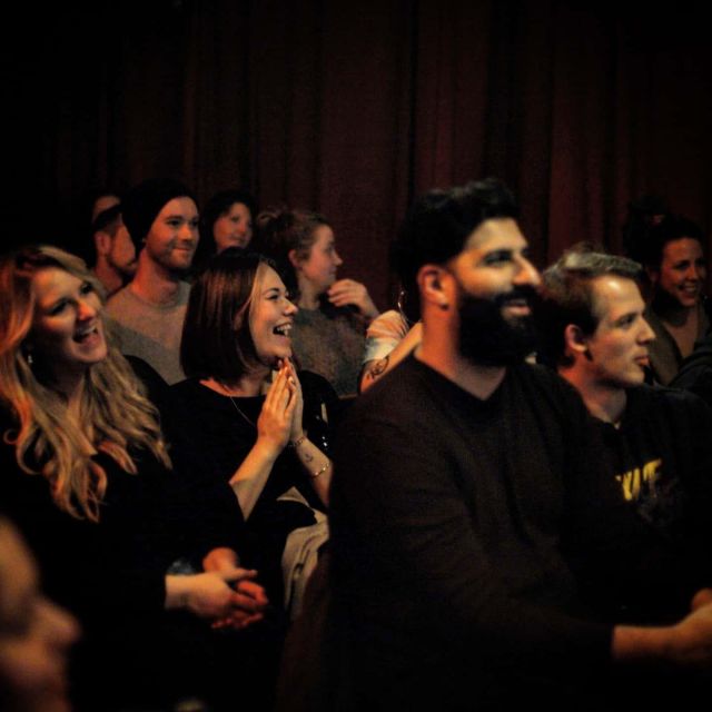 Berlin: Expats in Berlin Comedy Show Ticket - Why the intimate room matters