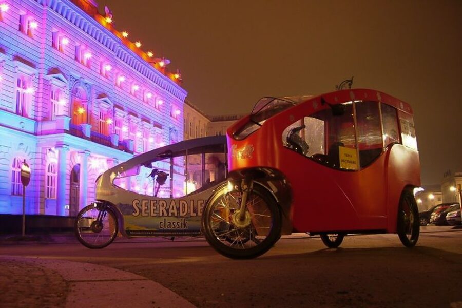 Berlin Express: Private 1-Hour E-Rickshaw Ride - Key points to know before you book