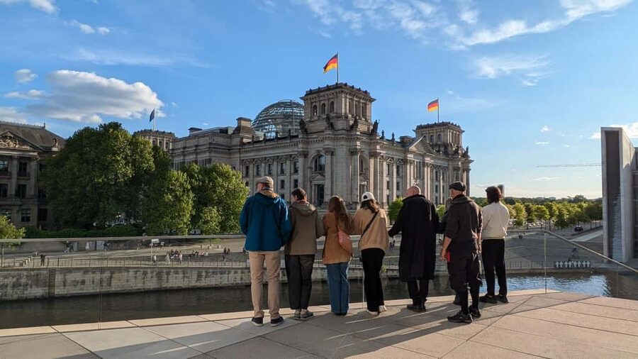 Berlin: Government Quarter Tour and Reichstag Dome Visit - Marie-Elisabeth-Lüders-Haus and the Spree