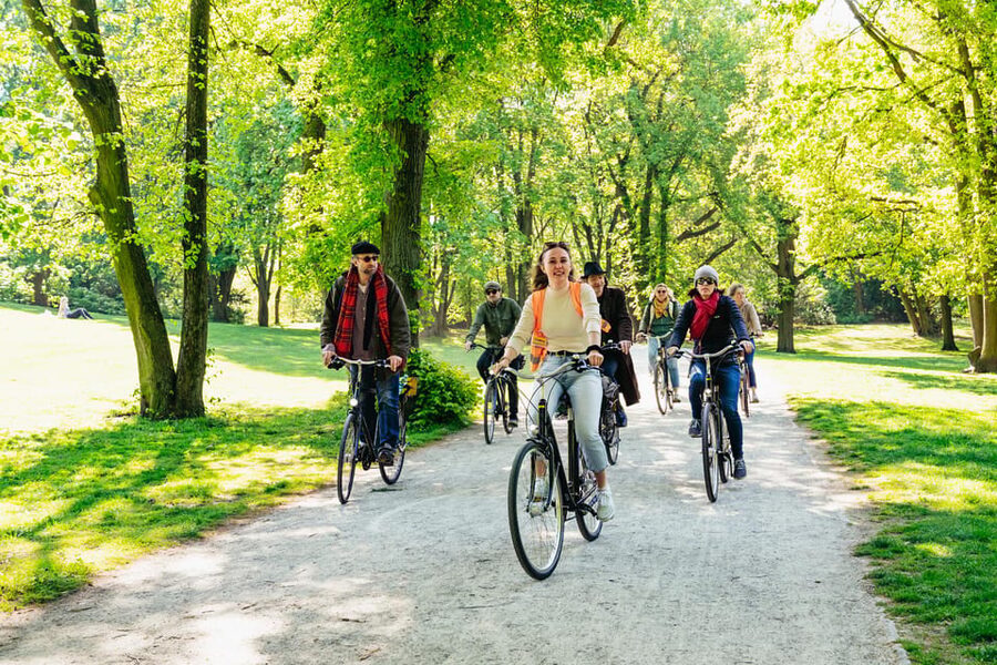 Berlin: Green City Guided Bike Tour - Following the Panke toward Gesundbrunnen
