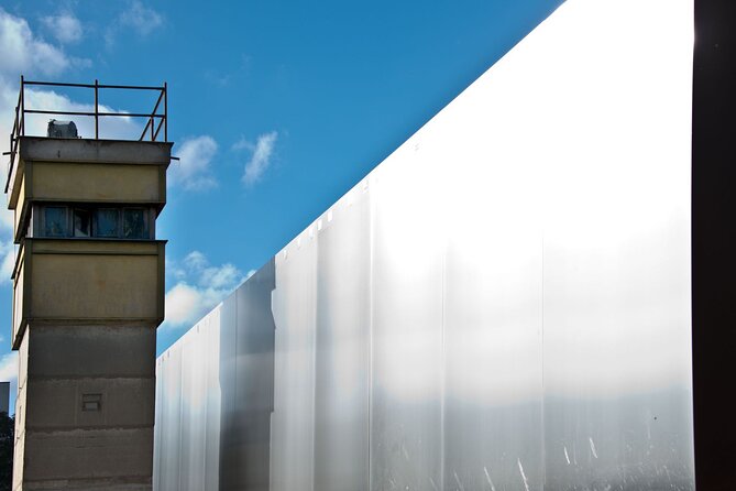 Berlin: Guided Bike Tour of the Berlin Wall and Third Reich - Ghost stations and the strange geography of a divided city