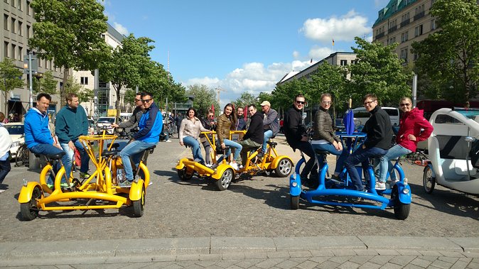Berlin : Guided Private Sightseeing Tours with Funbikes, Teambikes - Berliner Dom, Humboldt Forum, and Lustgarten
