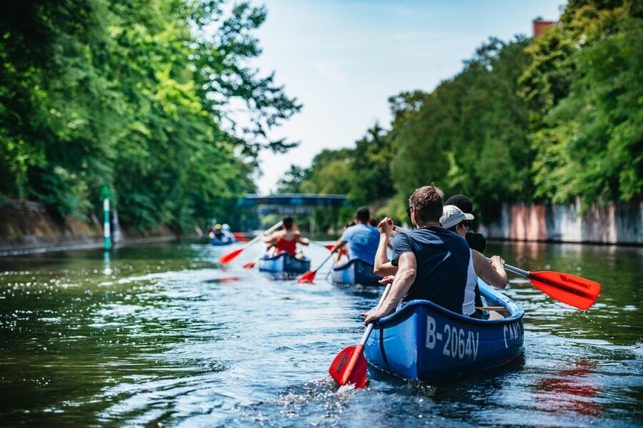 Berlin: Guided Tour by Canoe - Länderdreieck and the remains of a divided city