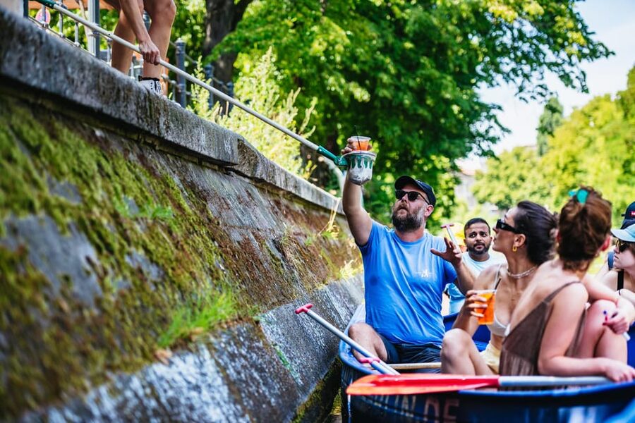 Berlin: Guided Tour by Canoe - Who should book this canal tour