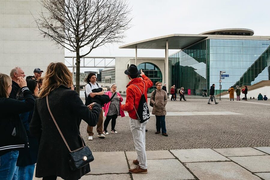 Berlin: Guided Walking Tour around the Reichstag - Key points to know before you book