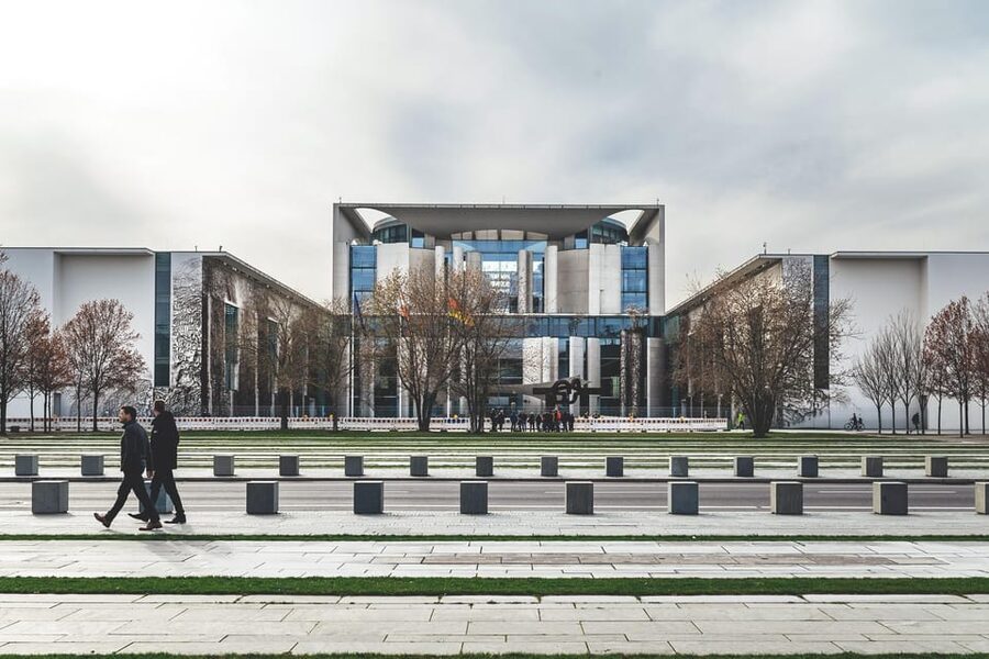 Berlin: Guided Walking Tour around the Reichstag - The Swiss Embassy and the details between the big sights
