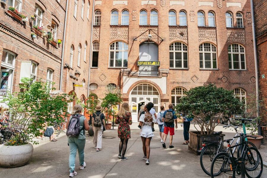 Berlin: Hidden Backyards Guided Walking Tour - Sophienkirche and the area’s older layers