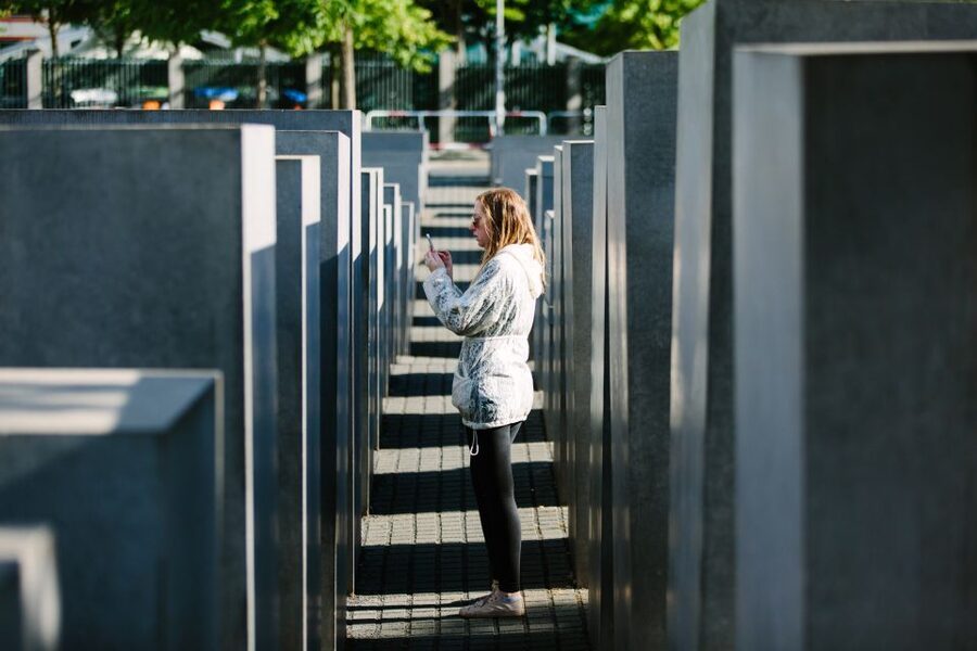 Berlin Highlights: 3-Hour Bike Tour - Pace, safety, and what to wear