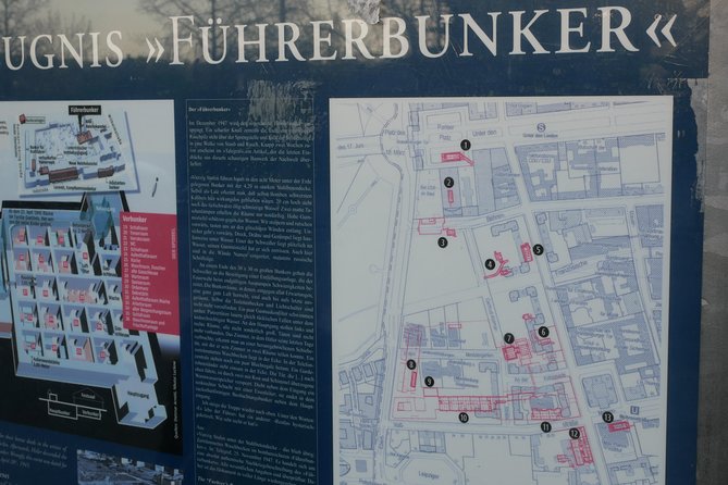 Berlin Highlights Private Guided Walking Tour - Unter den Linden and Museum Island