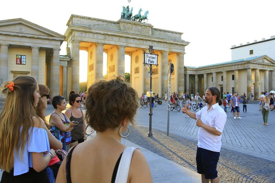 Berlin Historical Highlights Walking Tour - Museum Island and the Humboldt Forum
