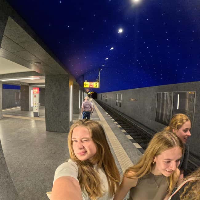 Berlin: History and Sightseeing with Kids (Free for Kids) - The two-hour pace and what it means for families
