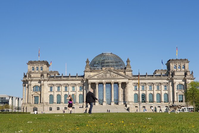 Berlin History Walking Tour with a French-Speaking Guide - Brandenburg Gate changes meaning as Berlin changes