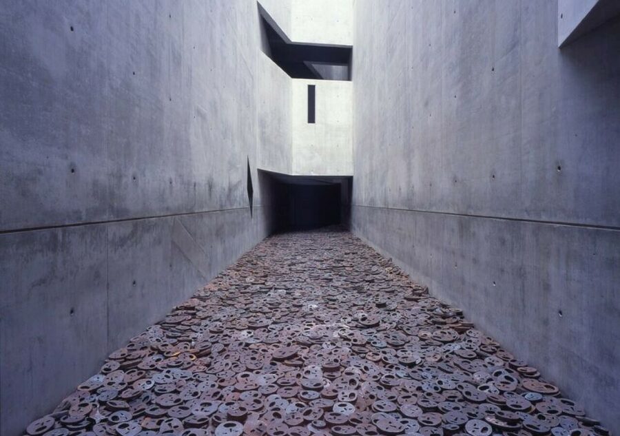 Berlin: Jewish Museum Berlin Entrance Ticket - Start with centuries of Jewish life in Germany