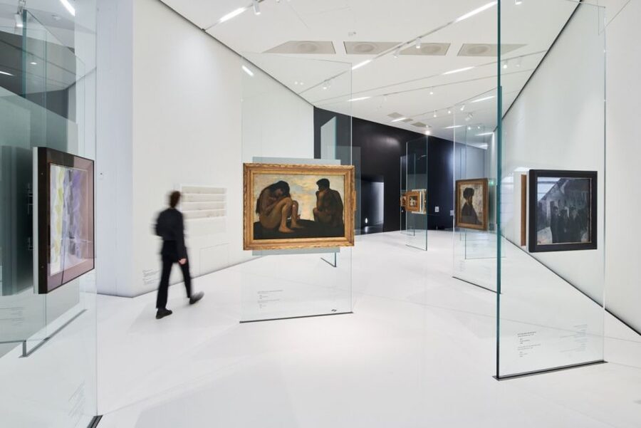 Berlin: Jewish Museum Berlin Entrance Ticket - Use the app, but bring headphones