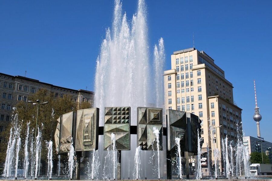 Berlin: Karl-Marx-Allee 2-Hour Tour - Key points at a glance