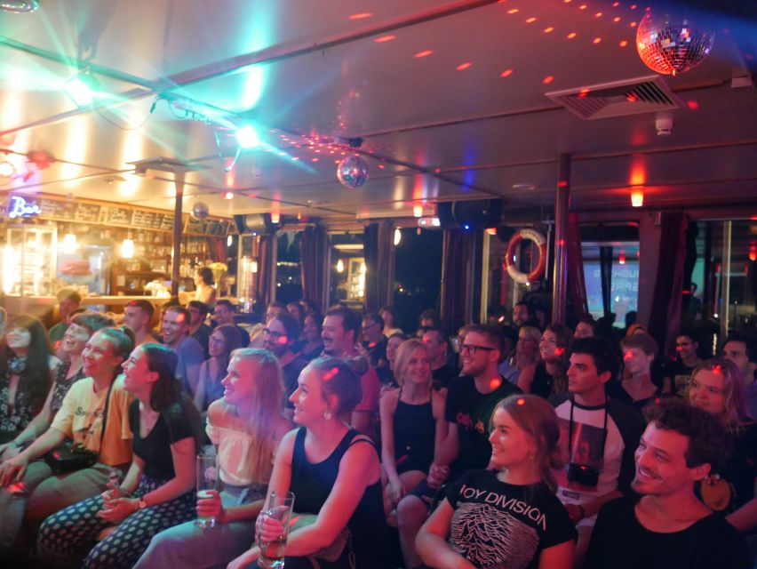 Berlin: Laughing Spree Comedy Show on a Boat - The show format: open mic energy, not a fixed theater production