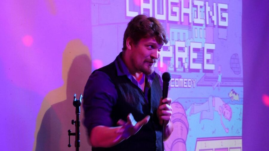 Berlin: Laughing Spree Comedy Show on a Boat - Who should book this English comedy night