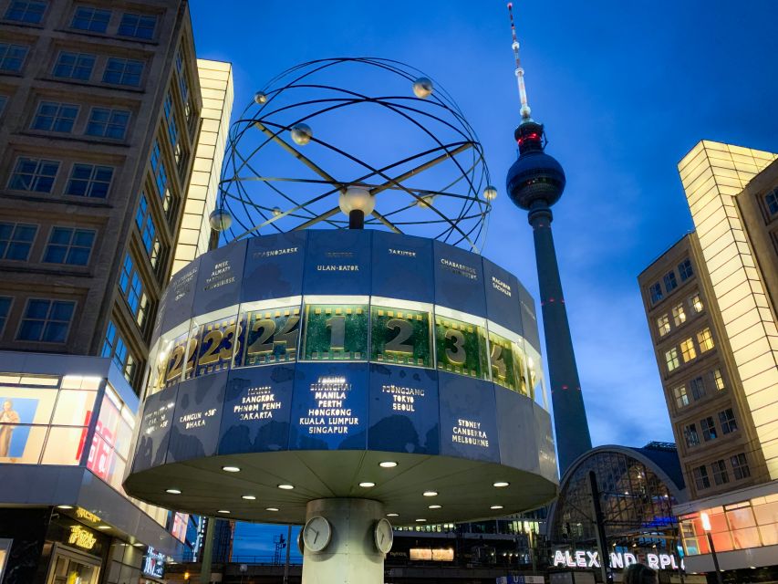 Berlin: Live-Guided Evening Sightseeing Tour by Open-top Bus - Unter den Linden and Brandenburg Gate
