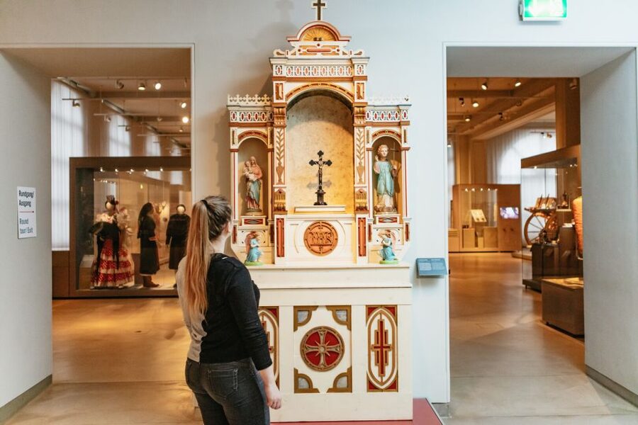 Berlin: Museum Europäischer Kulturen Entry Ticket - From arts and crafts to music and food