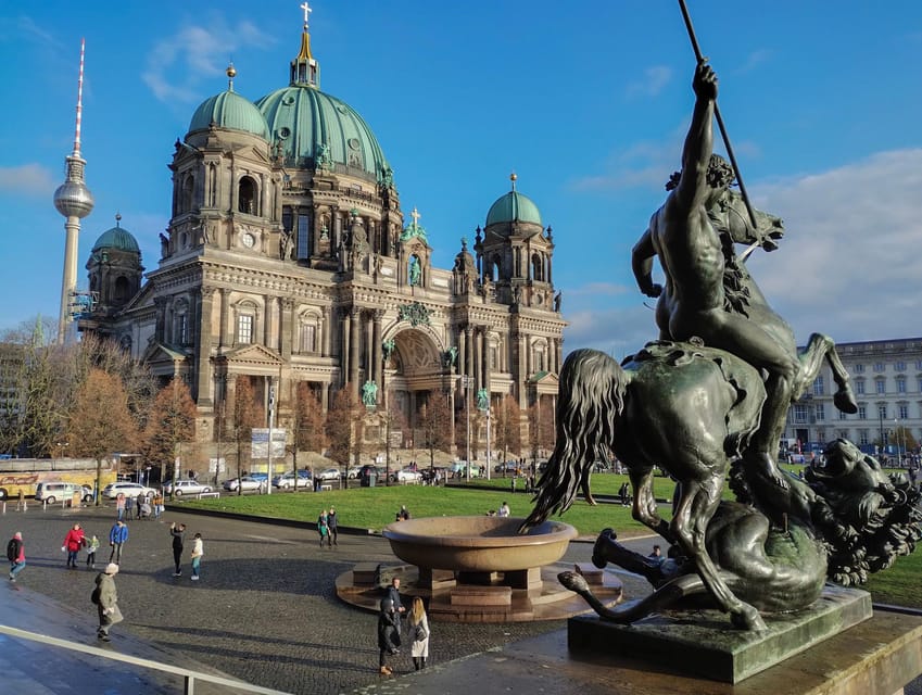 Berlin: Museum Island Guided Walking Tour - Key points to know before booking