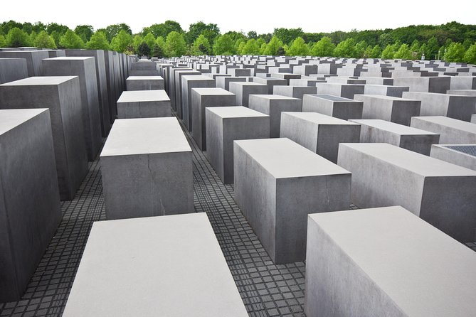 Berlin on Your Own - Deluxe Round Trip from Warnemünde Port - Comfort, group size, and the lack of a guide