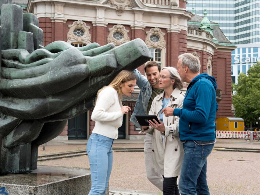 Berlin: Outdoor Escape Game Mitte - Turning Berlin Mitte into the game board