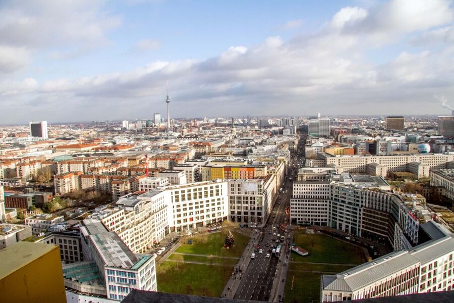 Berlin: Panoramapunkt Skip-the-Line Elevator Ticket - The 20-second ride to 100 meters