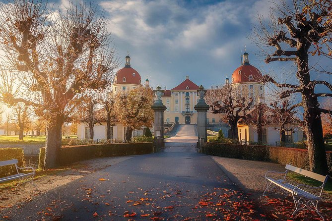 Berlin-Prague One-Way Sightseeing Day Tour - Who should book this road trip