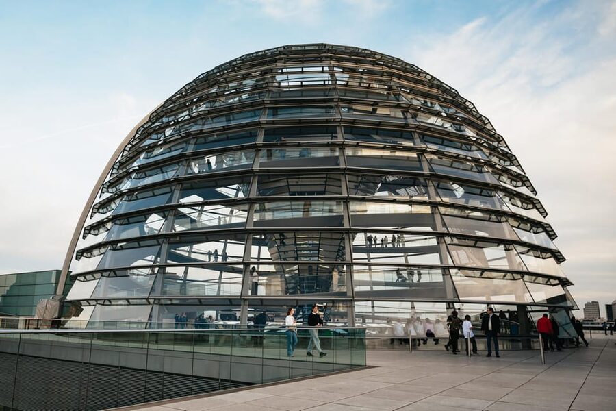 Berlin: Reichstag, Dome and Government District Guided Tour - Key points at a glance