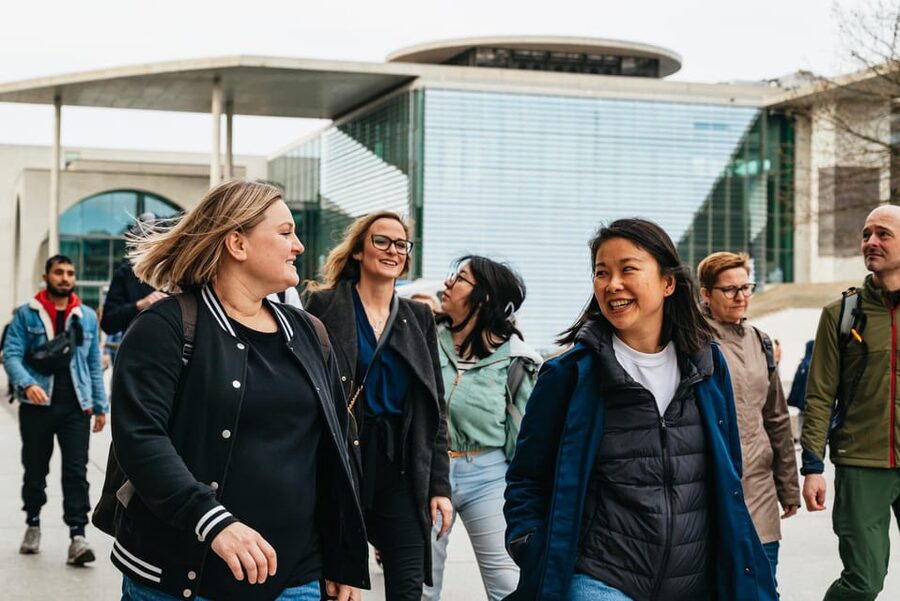 Berlin: Reichstag, Dome and Government District Guided Tour - Entering the Reichstag and understanding its past
