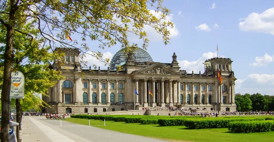 Berlin: Reichstag, Plenary Chamber, Cupola & Government Tour - Key points to know before booking
