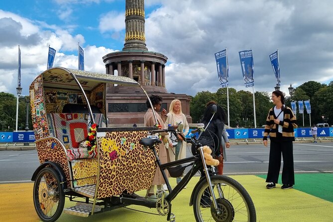 Berlin Rickshaw Tours Historical & Photo City Tour 120min - Sightseeing - Cold War Berlin at the GDR Watch Tower and Checkpoint Charlie