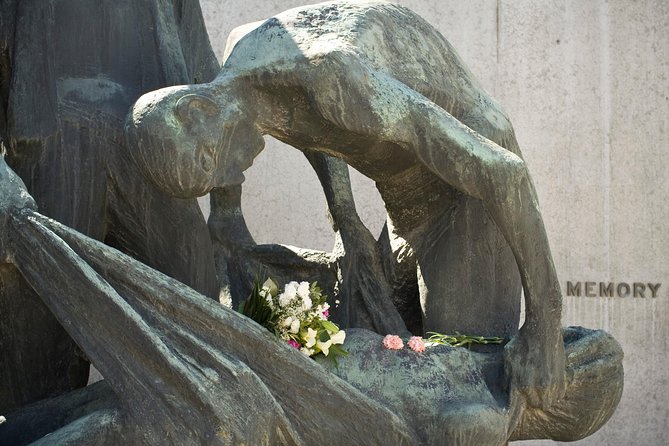 Berlin: Sachsenhausen Concentration Camp Tour in English - The guides make the difference