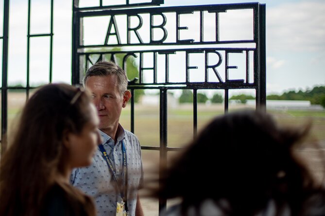 Berlin: Sachsenhausen Concentration Camp Tour in English - Meeting at Friedrichstraße and taking the train