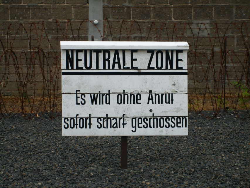 Berlin: Sachsenhausen Memorial 6-Hour Tour in Spanish - Key points to know before you go