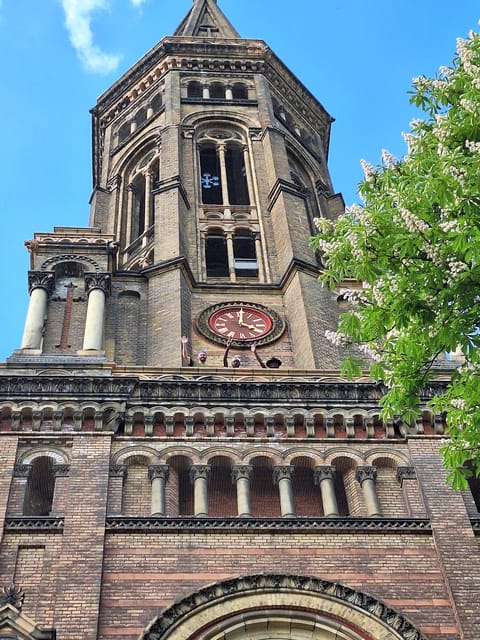 Berlin: Secrets of Berlin Bike Tour - Zionskirche and the bell tower climb