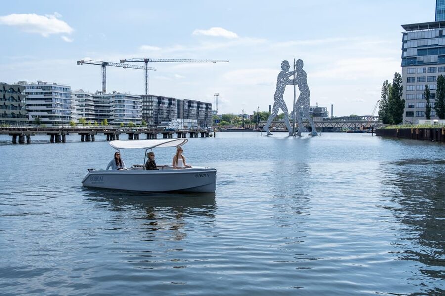 Berlin: Self-Drive Boat Tour - Who will enjoy this most