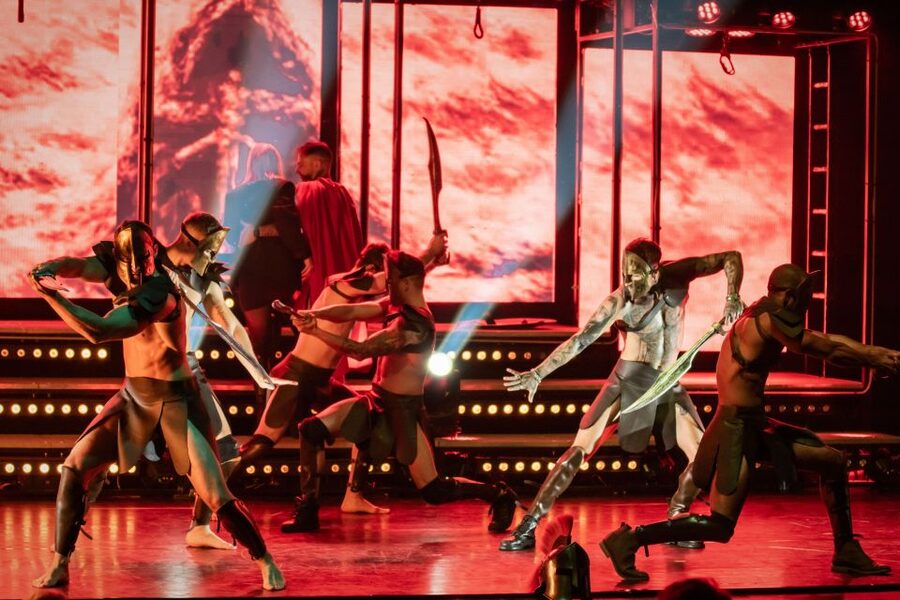 Berlin: SIXX PAXX Theater Show - How to set your expectations