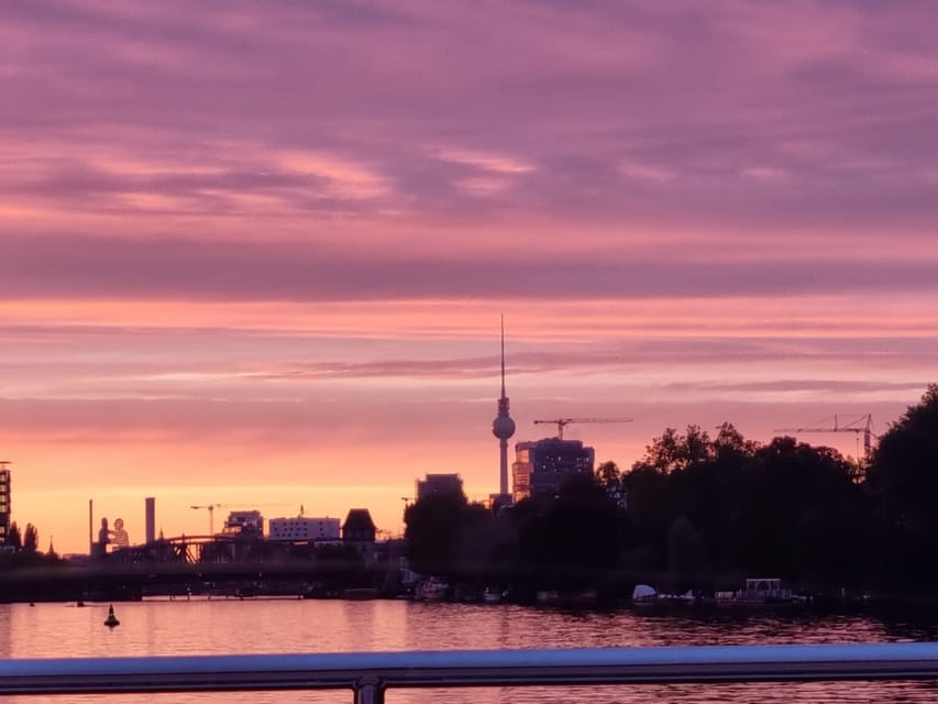 Berlin: Solar Powered Sunset Catamaran Cruise & Audio Guide - Boarding beside Oberbaum Bridge