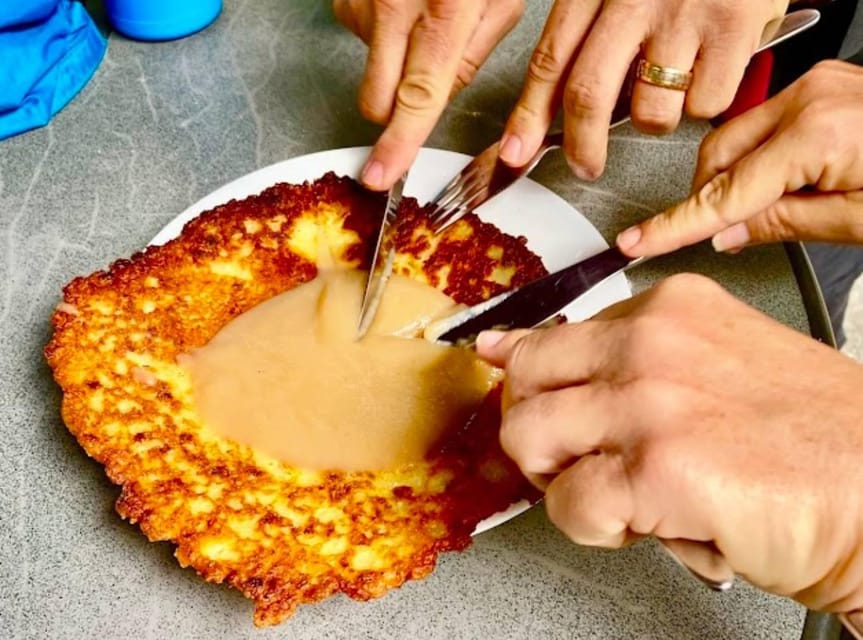 Berlin: Street Food Tour with 10 Tastings - Walking Bergmannstraße and Mehringdamm