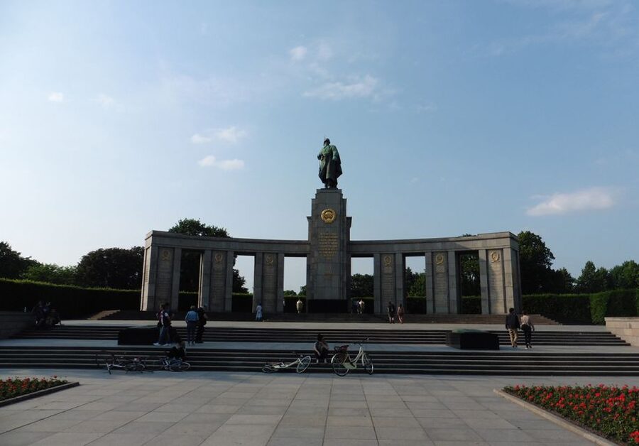 Berlin: The Time of National Socialism Walking Tour - Why this two-hour walk matters in Berlin
