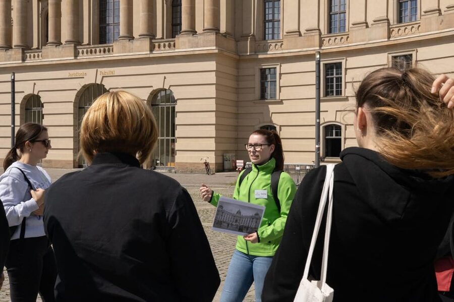 Berlin: the treasures of berlin - walking tour - Language, pace, and practical comfort