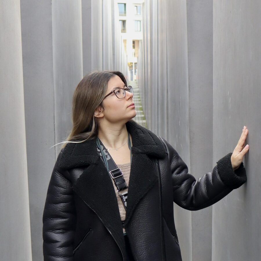 Berlin: Third Reich and Cold War 2 Hour Walking Tour - Key points at a glance