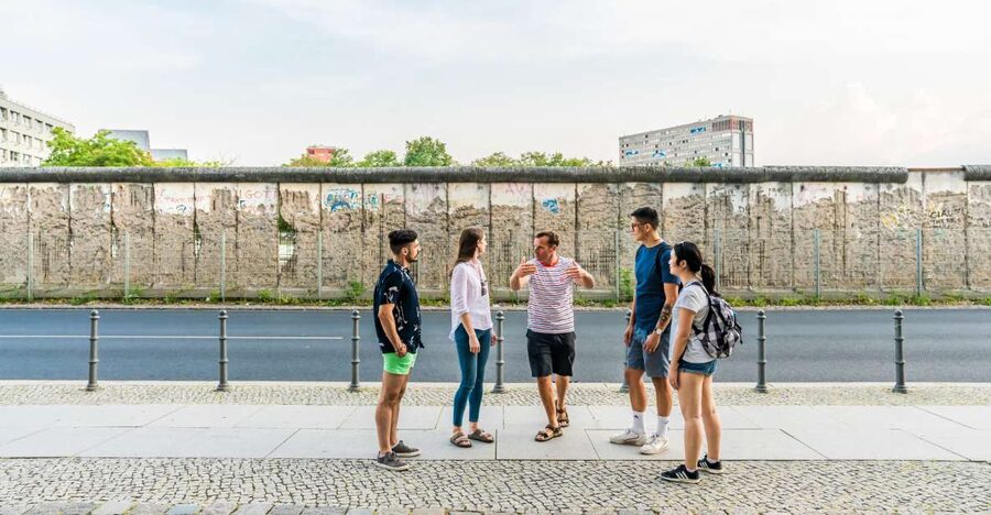 Berlin: Third Reich and Cold War 2 Hour Walking Tour - Meeting at the Brandenburg Gate