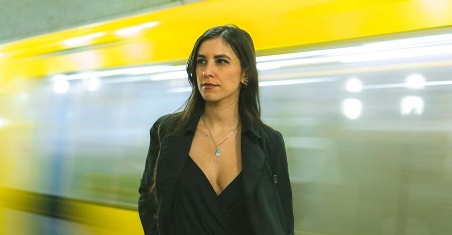 Berlin U Bahn Cinematic Photography Tour - What happens during the 30-minute session