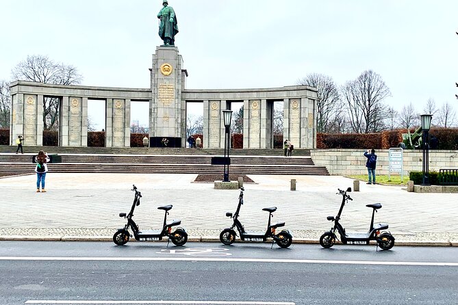 Berlin: Ultimate E-Scooter Adventure Tour - Why an e-scooter can work well in Berlin