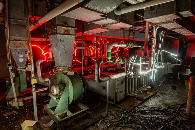 Berlin Urbex Adventure and History Tour - What the three-hour schedule means for your day